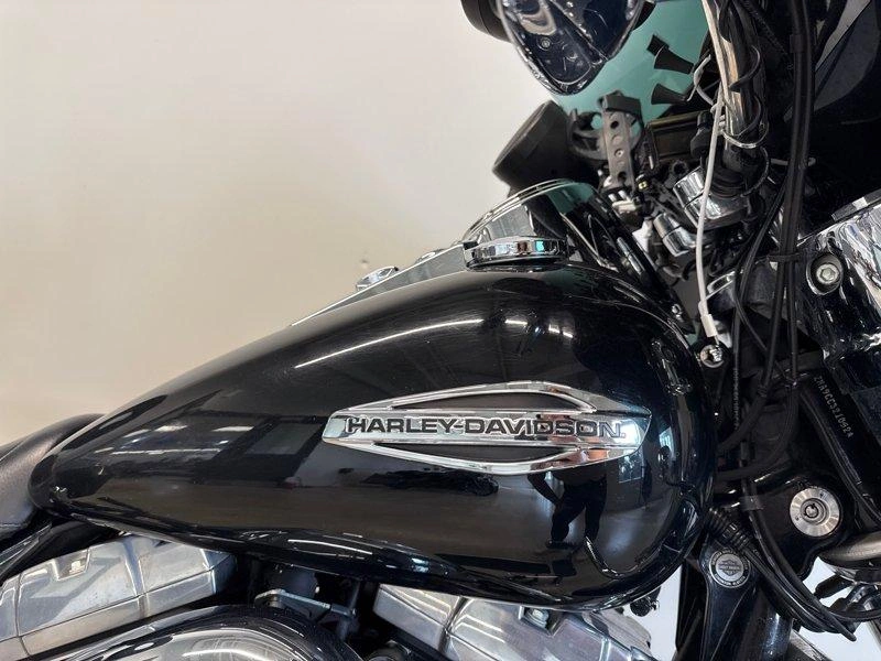 2012 Harley-davidson Fld - Dyna Switchback alt