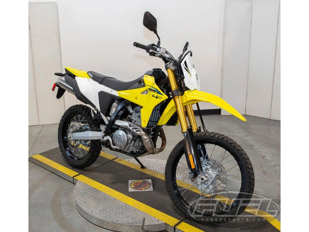 2026 Suzuki Dr-z4s alt