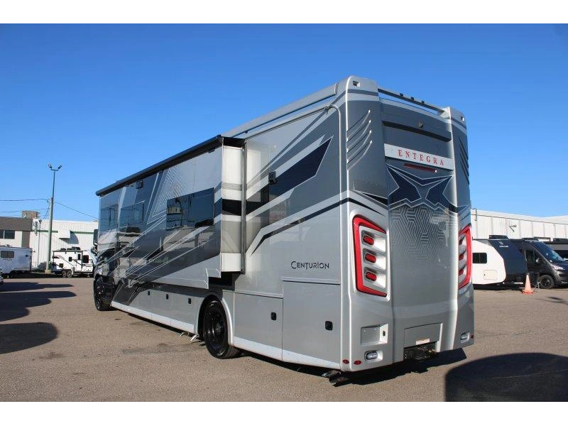 Entegra Coach Centurion 39n 2027 alt