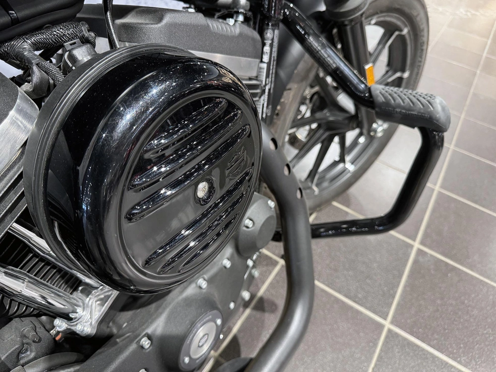 Harley-davidson Sportster Iron 883 Xl883n 2022 alt
