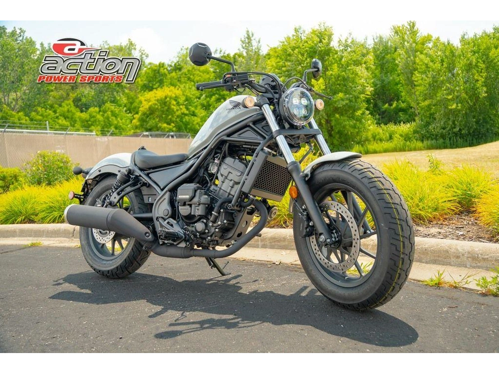 2026 Honda Rebel 300 E-clutch alt