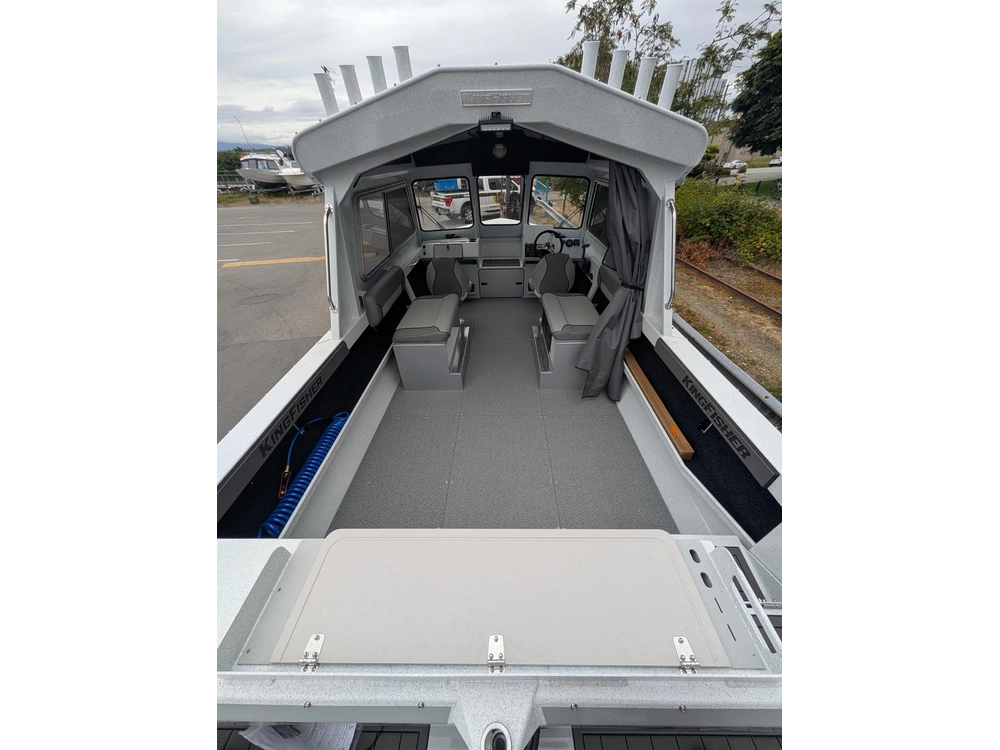 2027 Kingfisher 2025 Escape Ht alt