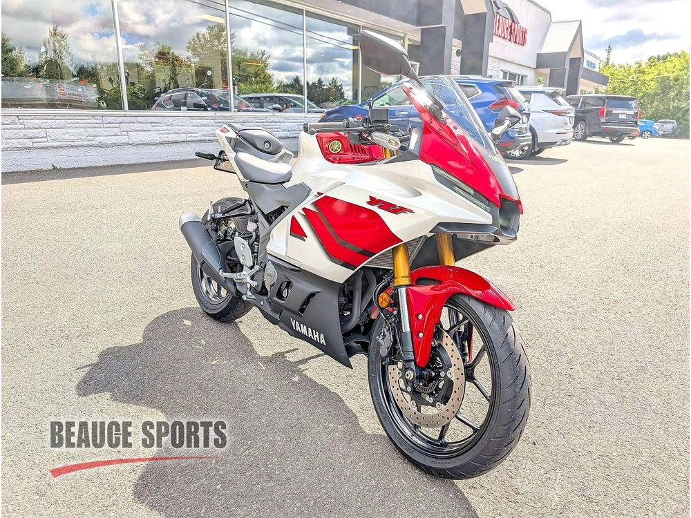 2026 Yamaha R3 - R320 - Yfz 320 Moto Sport Débutant Accessible Léger Novice A2 Ville Weekend Faible Km Immaculée Look Agressif Ninja Rc390 Cbr Aprilia Rs alt