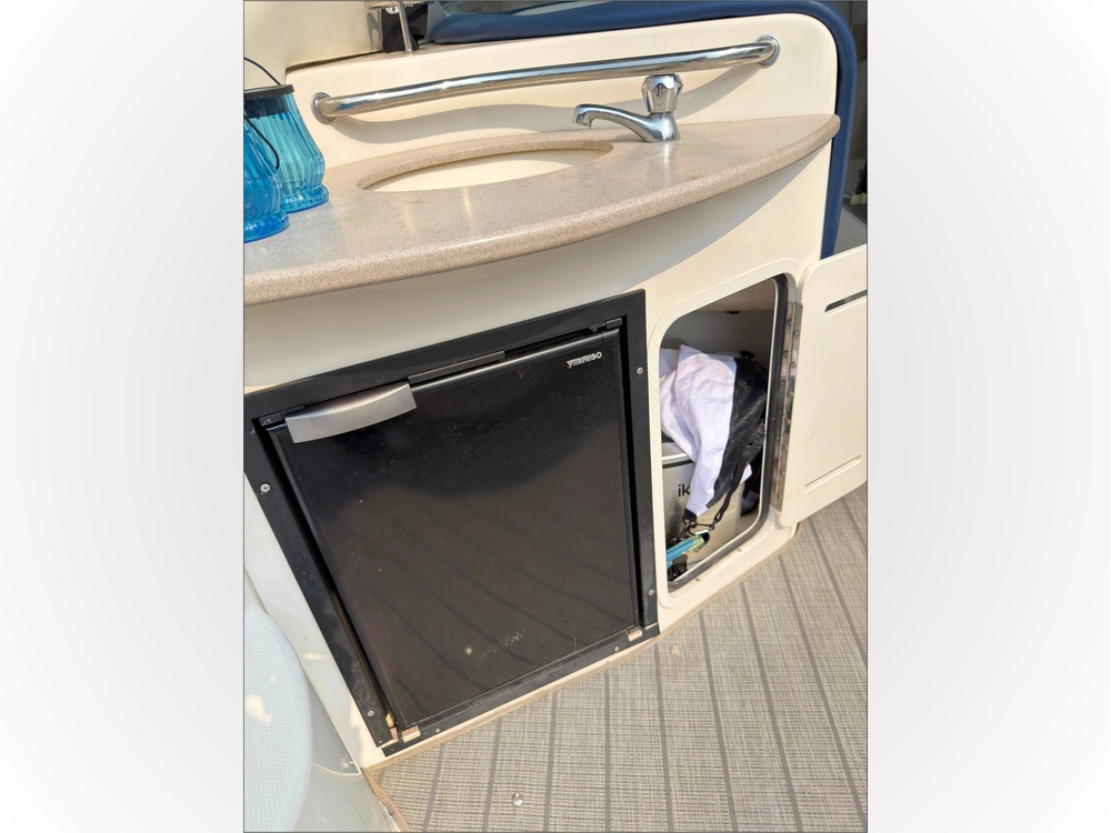 2006 Sea Ray 320 Sundancer