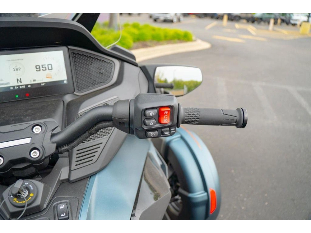 2026 Can-am Spyder Rt Limited Dark alt