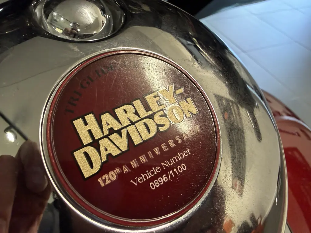 2023 Harley-Davidson Tri Glide UltraFLHTCUTGANV