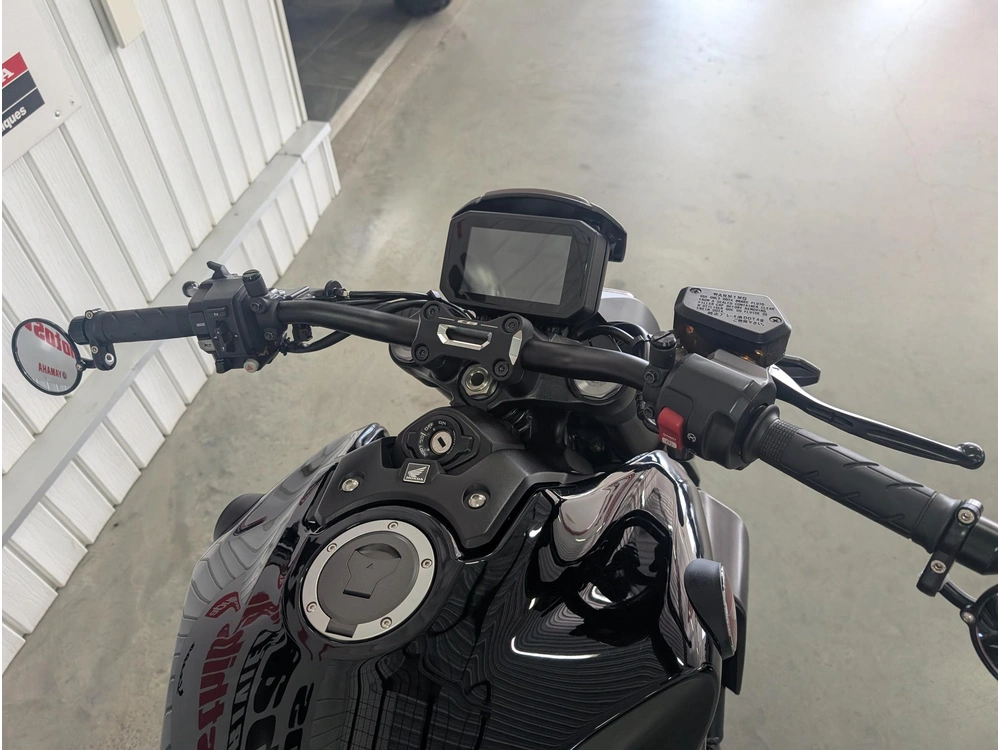 Honda Cb1000r 2023 alt
