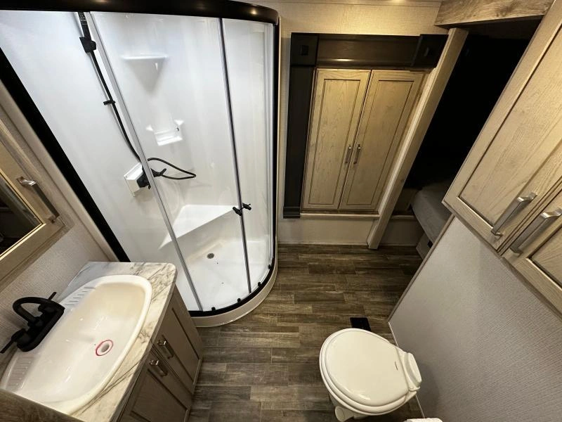 Keystone Rv Avalanche 352bh 2022 alt