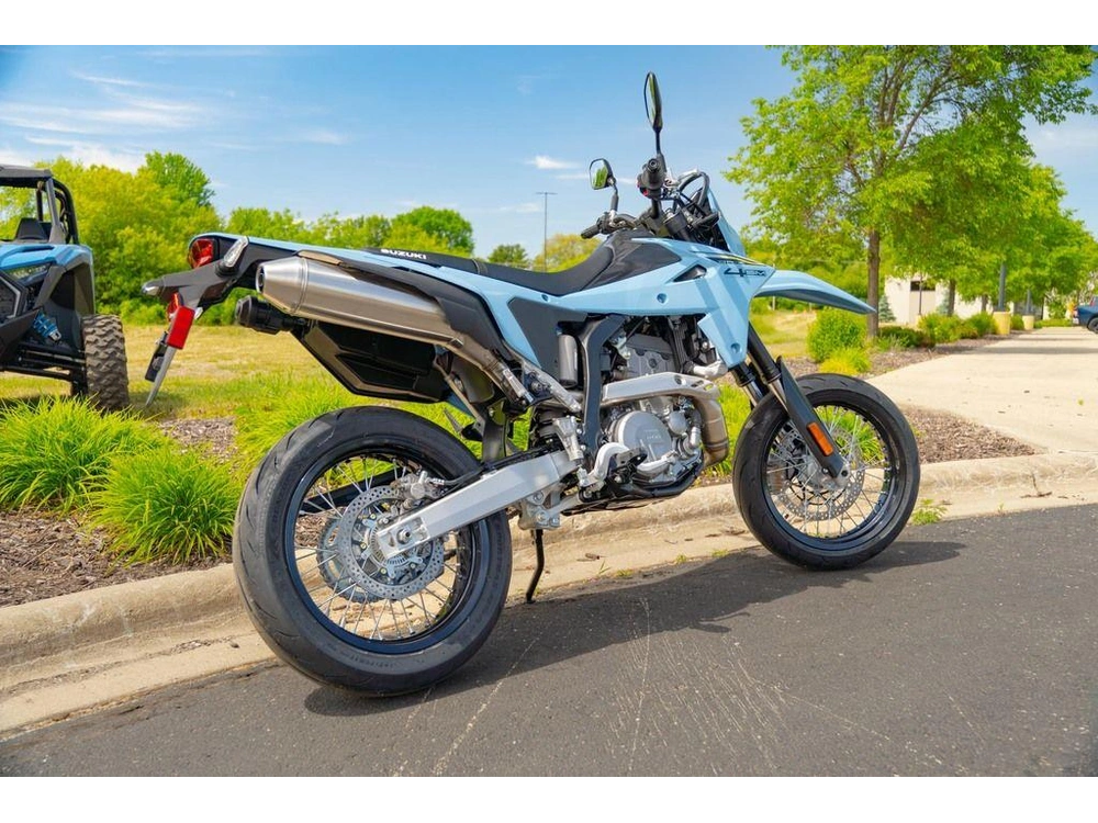 2026 Suzuki Dr-z4sm alt