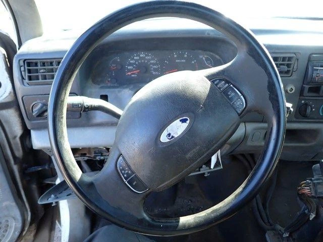 Ford F550 2003
