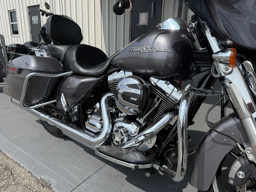 2015 Harley-davidson Street Glide Special alt