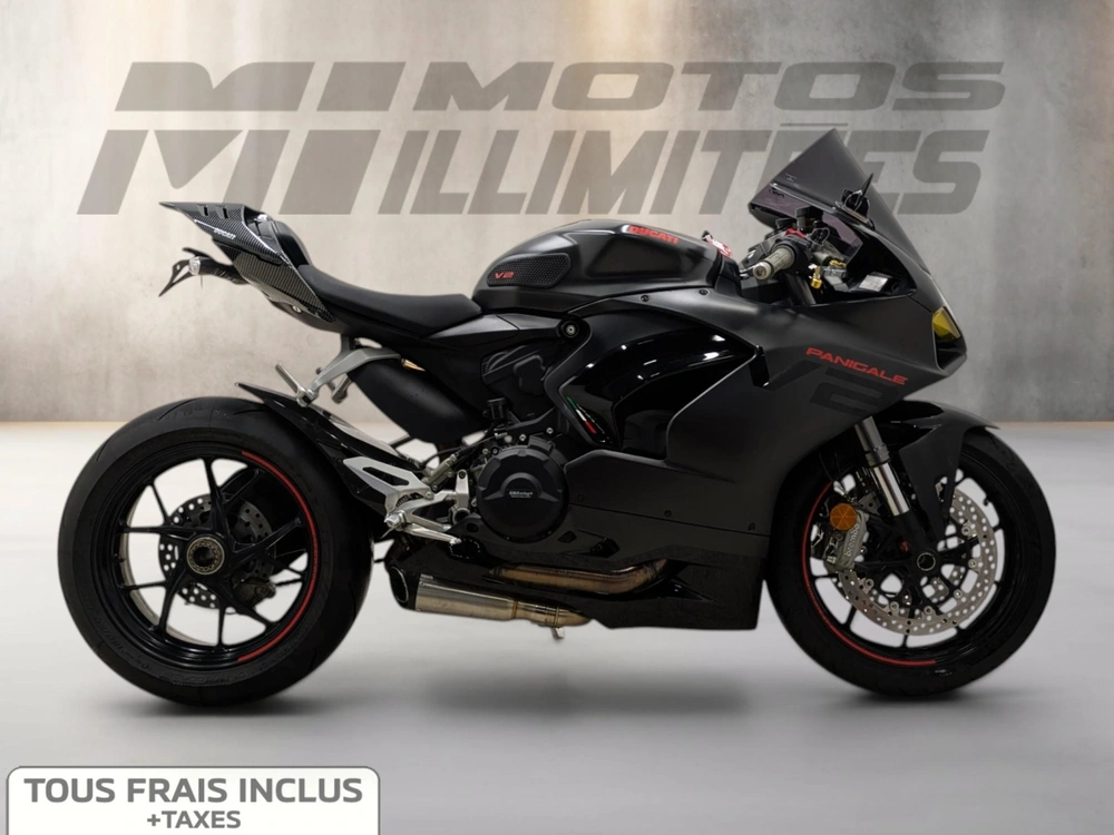 Ducati Panigale V2 2025 alt