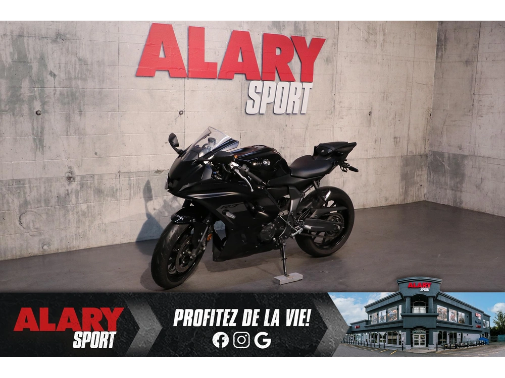2025 Yamaha Yzf-r7 alt