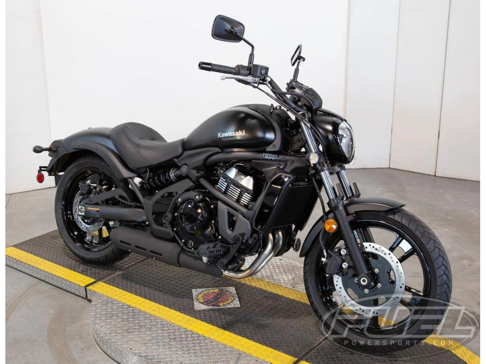 2026 Kawasaki Vulcan® S alt