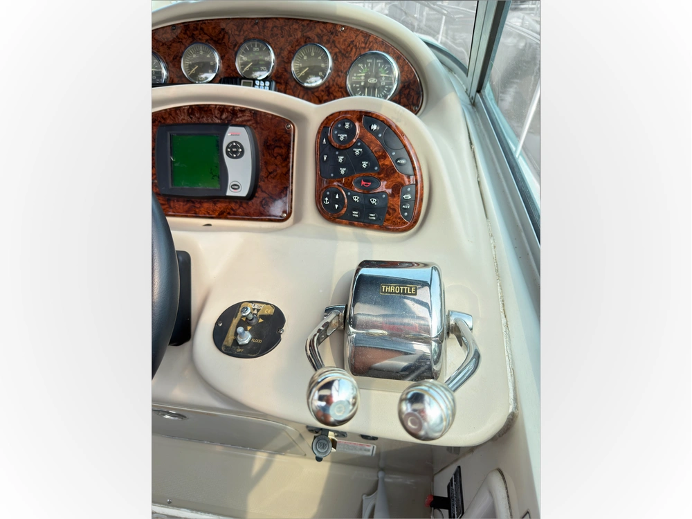2006 Sea Ray 320 Sundancer