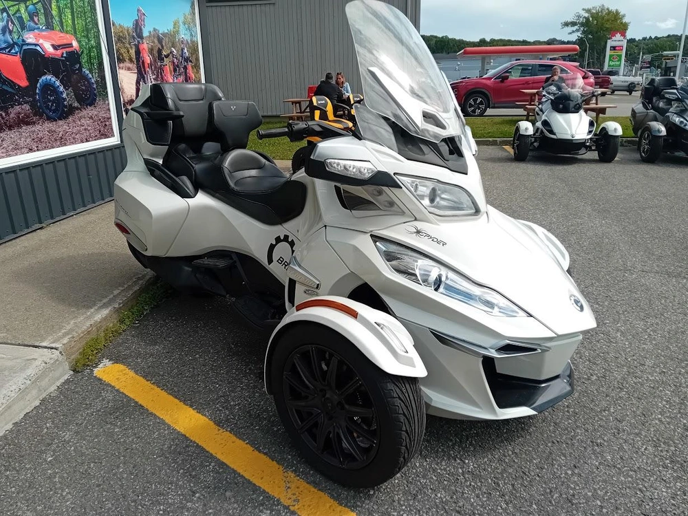 Can-am Spyder Rt-s 2015 alt