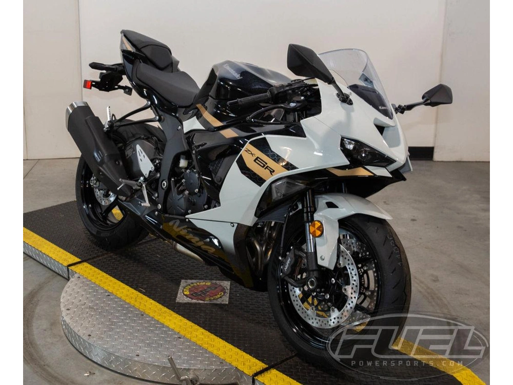 2026 Kawasaki Ninja® Zx™-6r alt