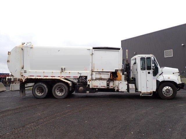Freightliner 108sd 2019