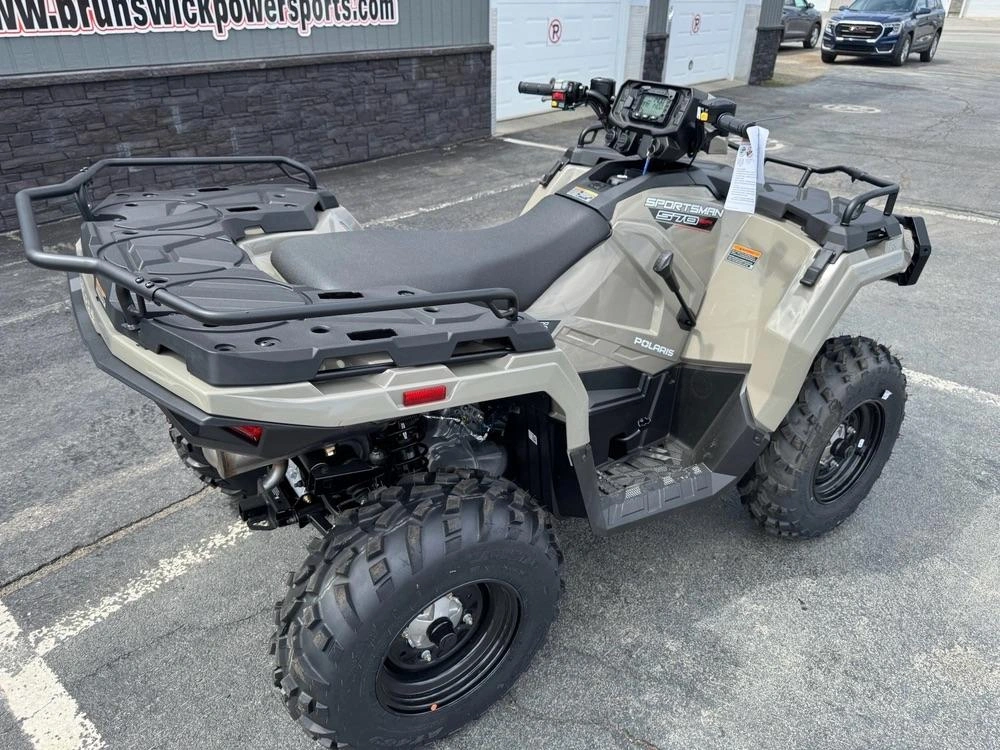 2026 Polaris Sportsman 570 Eps Desert Sand alt