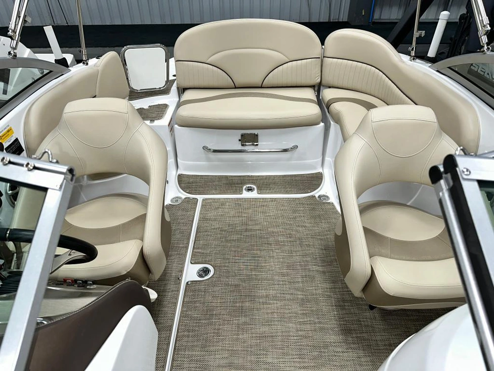 Cruisers 238ss 2014 alt