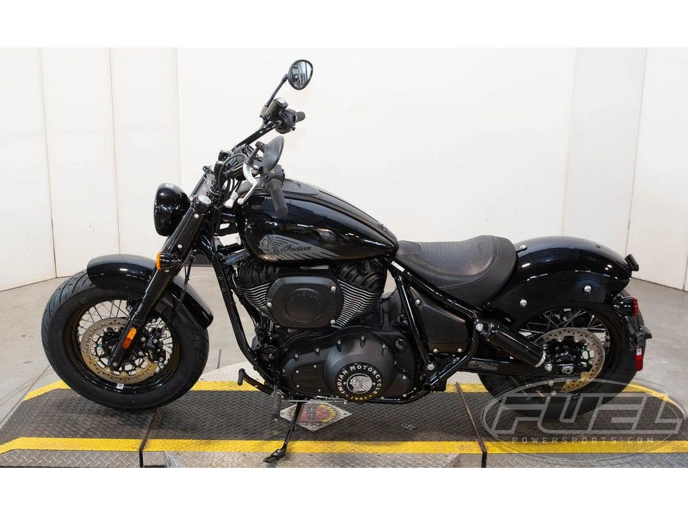 2026 Indian Motorcycle Chief® Bobber Black Metallic alt