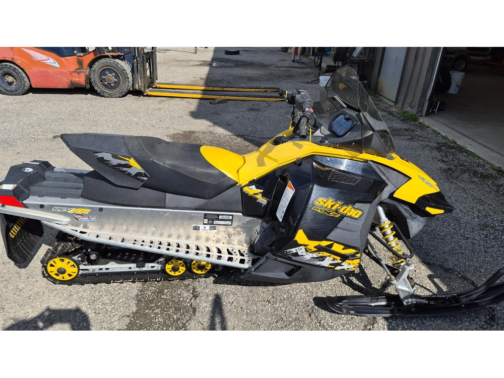 2010 Ski-doo Mxz Adr 1200-e Y/b 10 Uaaa alt