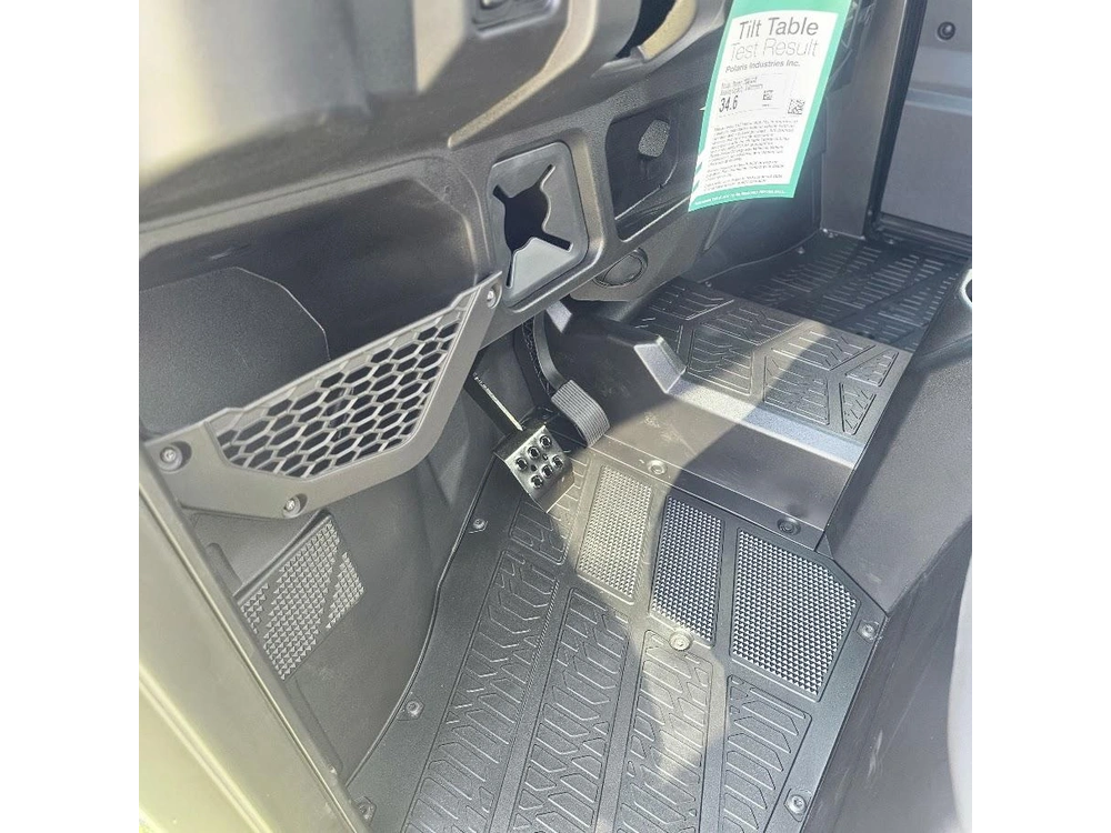 2026 Polaris Ranger 1000 Premium Cab alt