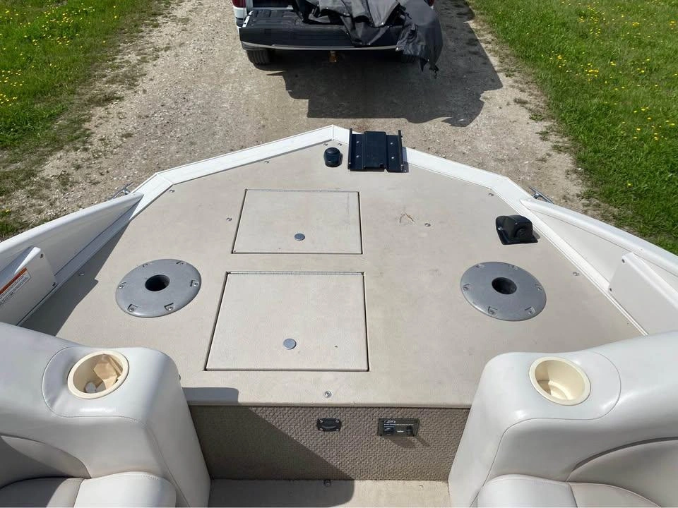 2011 Princecraft Ventura 192 alt