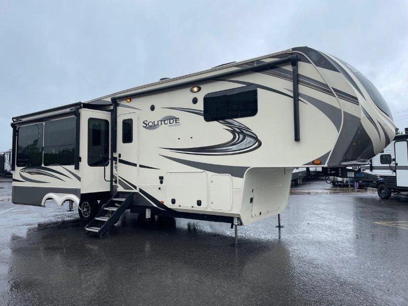 Grand Design Solitude 310gk 2020 alt