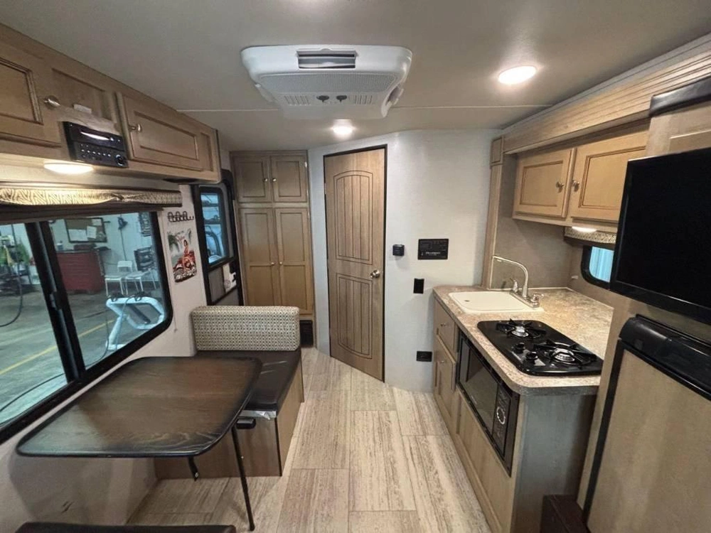 Palomino Real Lite 182rl 2018 alt