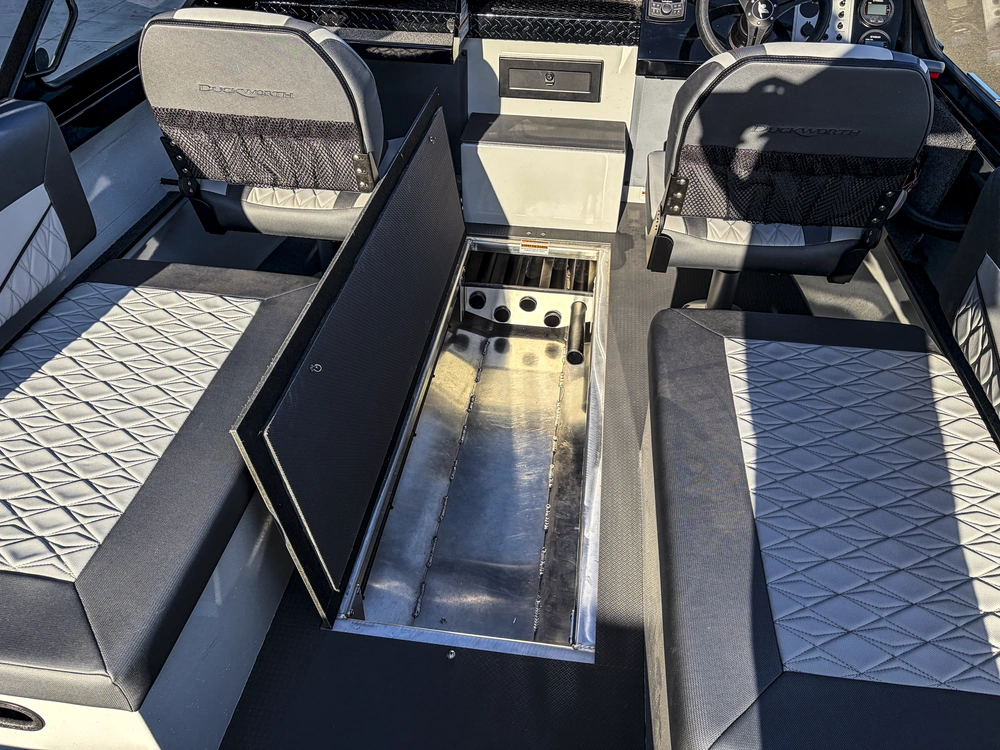 2027 Duckworth 20 Advantage alt