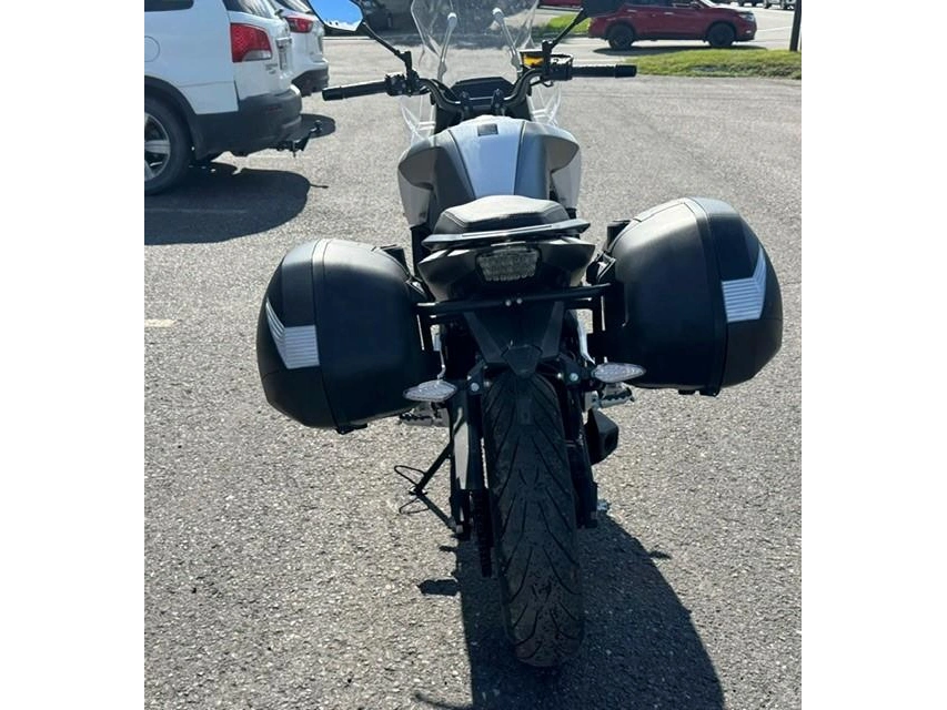 2023 Cfmoto Adventura 650 alt