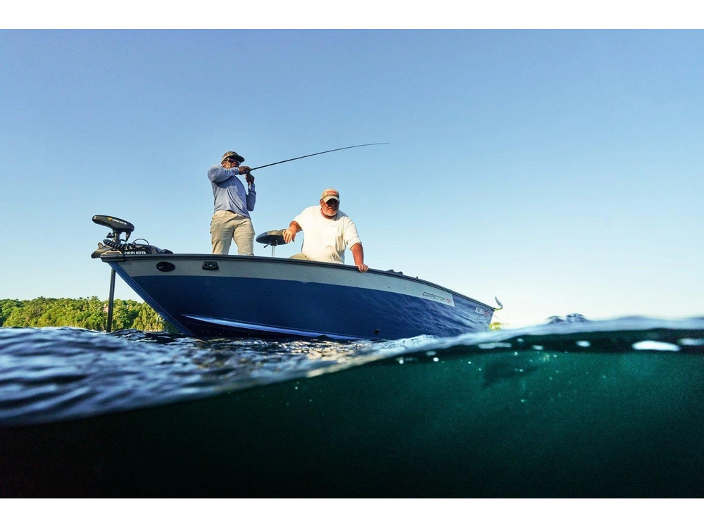 2026 Alumacraft Alumacraft Competitor Tiller 175x F50 - Shadwow -merc 90hp Ct - Galv Trailer alt