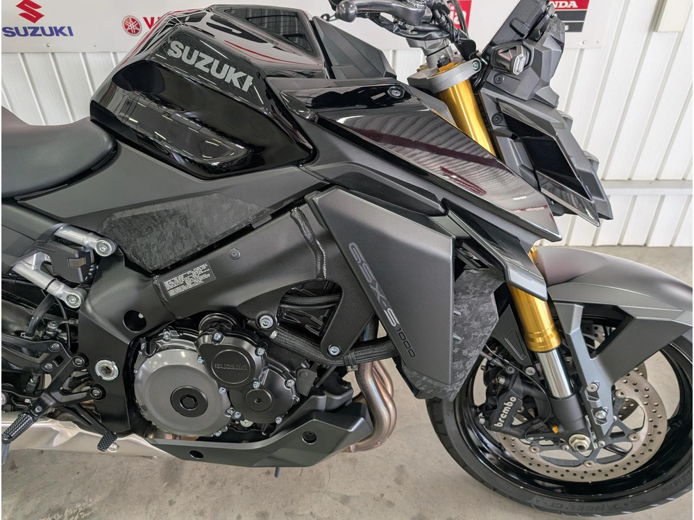 Suzuki Gsx-s1000 2023 alt