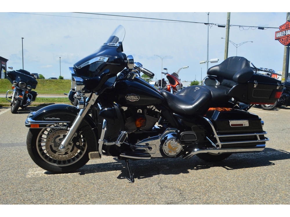 2010 Harley-davidson Flhtcu alt