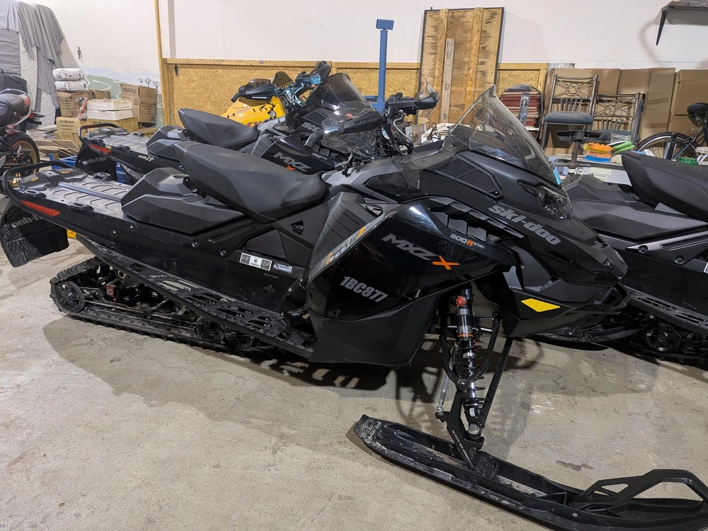 2026 Ski-doo Mxz X 600 137 10.25 Gauge alt