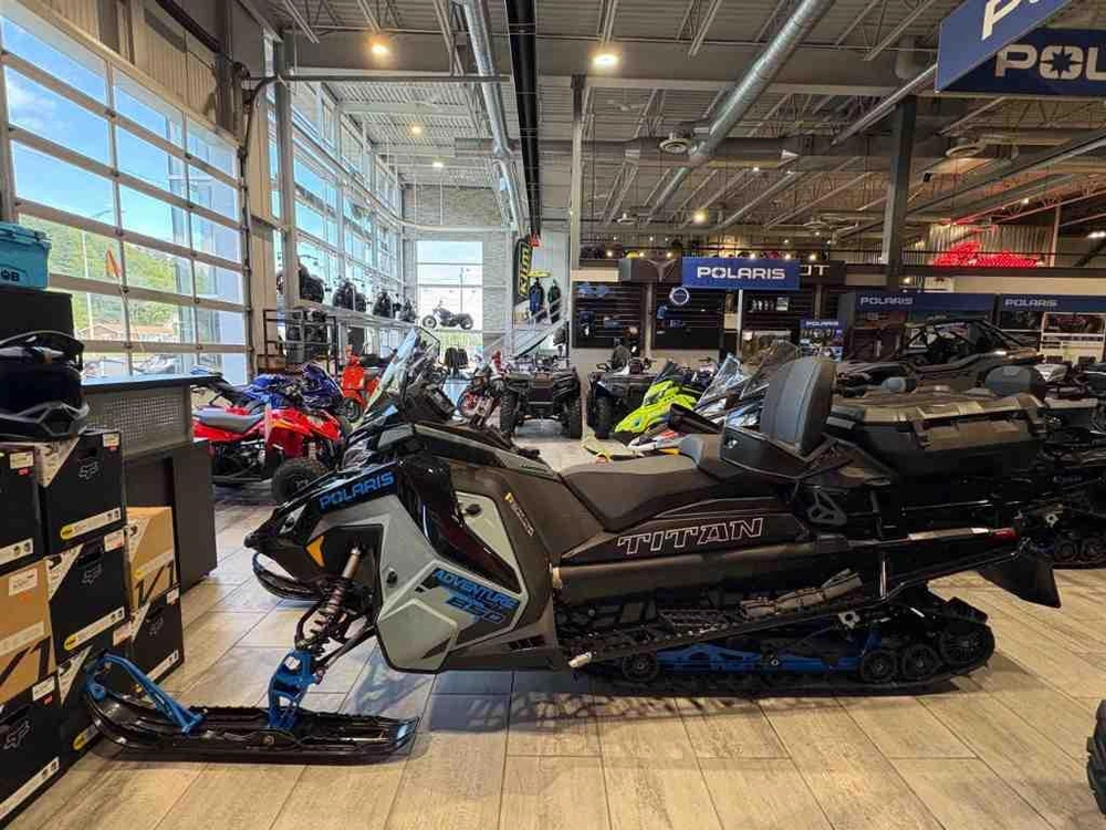 Polaris 850 Titan Adv Ultmt 1.8 2026 alt