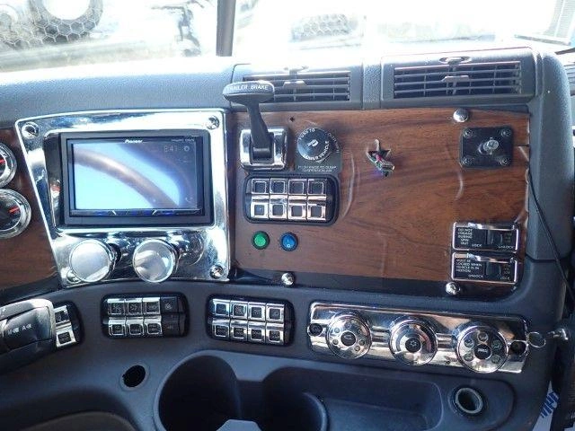 Freightliner Cascadia 2015