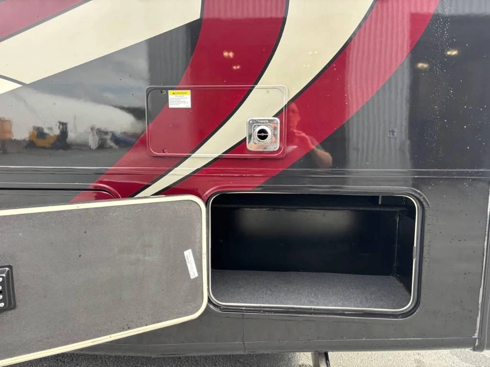 Coachmen Encore 355ds 2023 alt