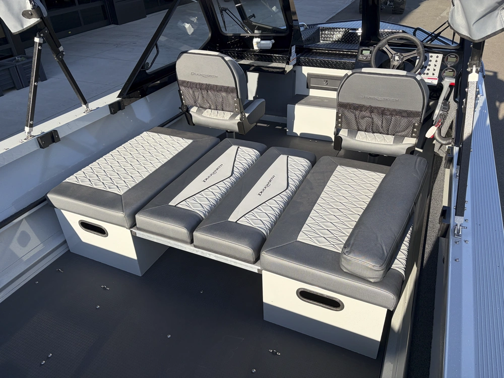 2027 Duckworth 20 Advantage alt