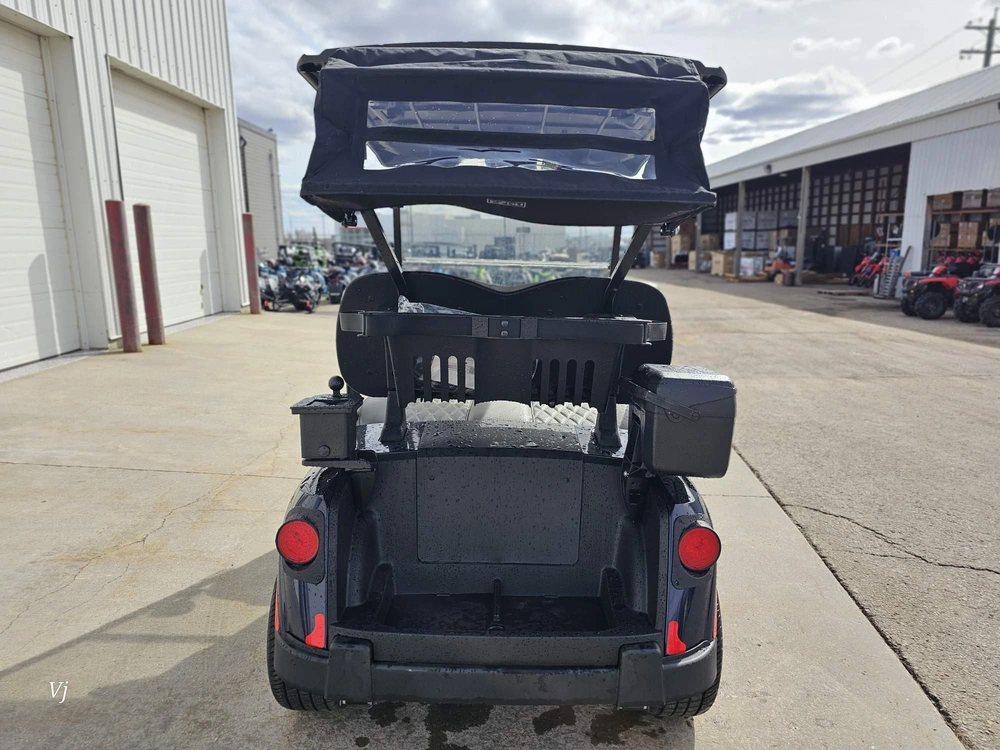 2025 E-z-go Freedom Rxv Elite Lithium alt