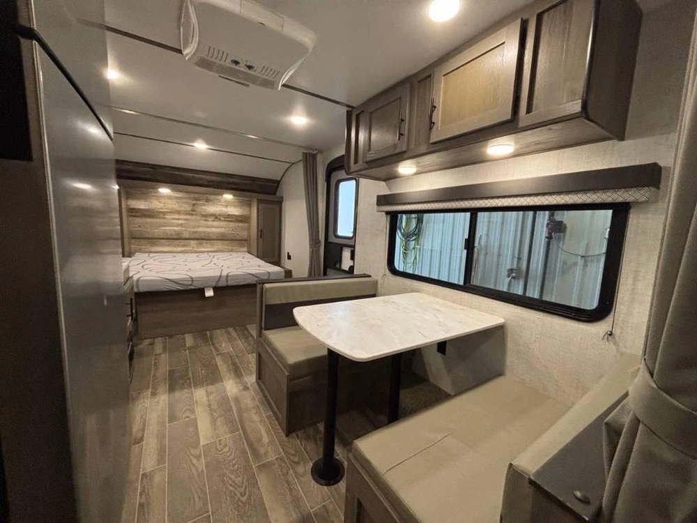 Gulf Stream Trailmaster 248bh 2022 alt