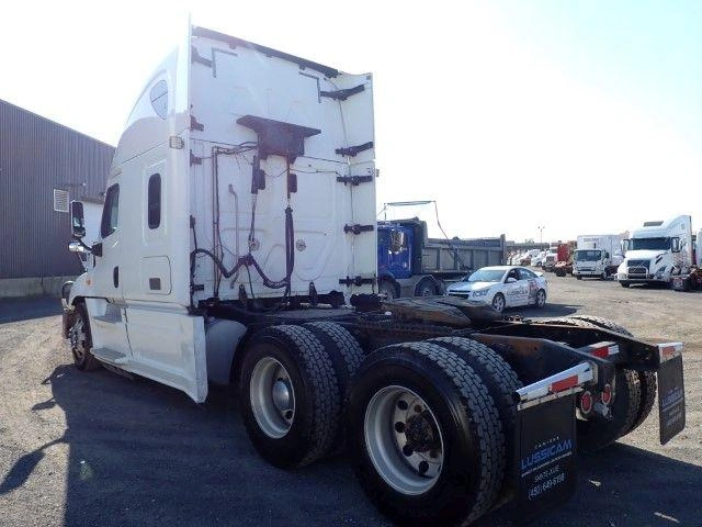 Freightliner Cascadia 2015