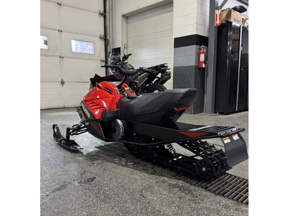 2027 Polaris 200 Indy alt