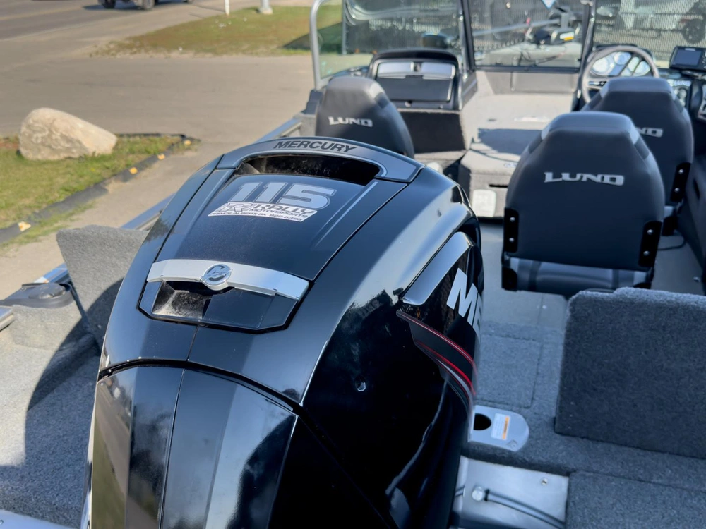 2019 Lund 1775 Adventure alt