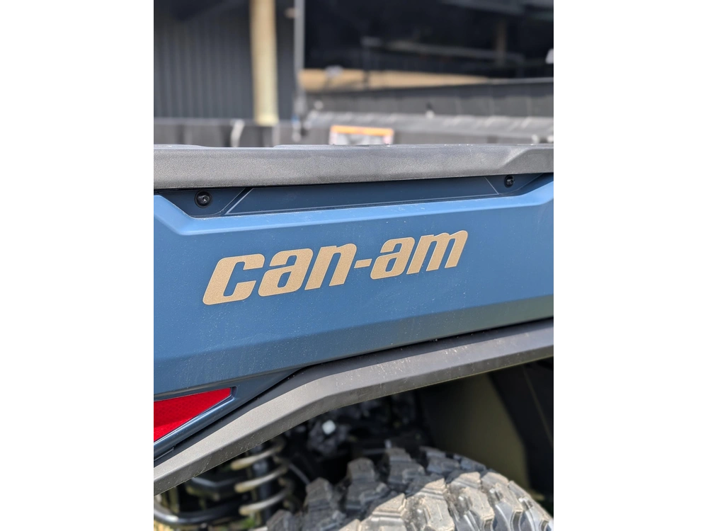 2026 Can-am Defender Limited Cab Hd11 alt