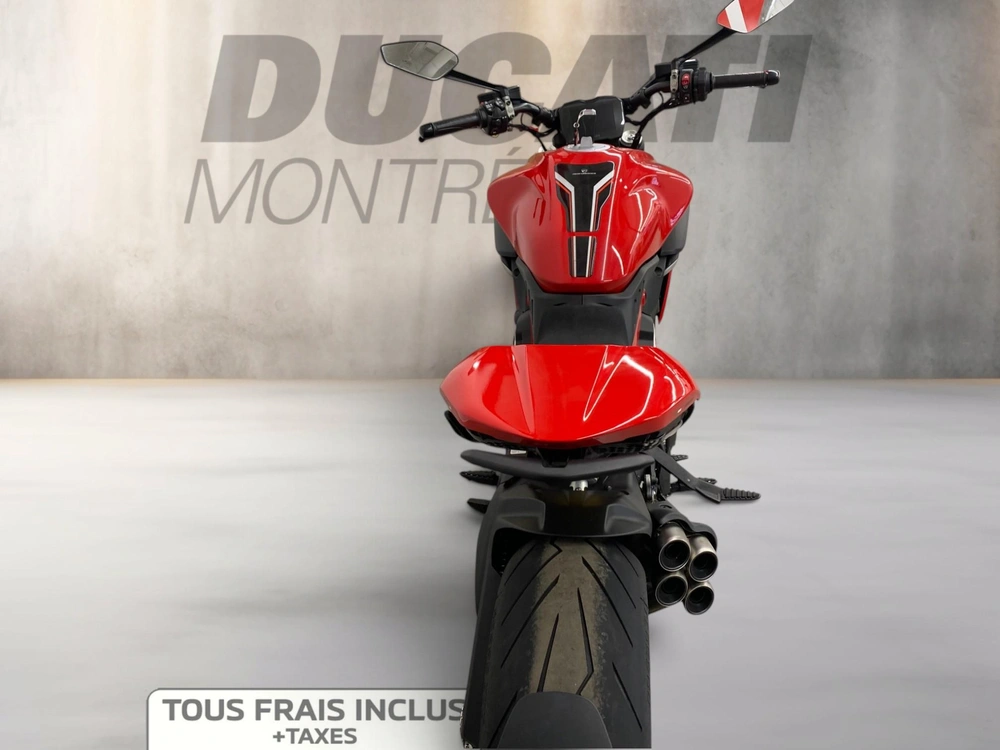 2024 Ducati Diavel V4 alt