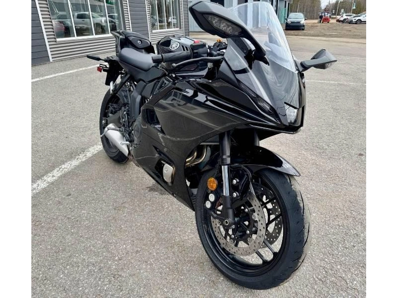 Yamaha Yzf-r7 2026 alt