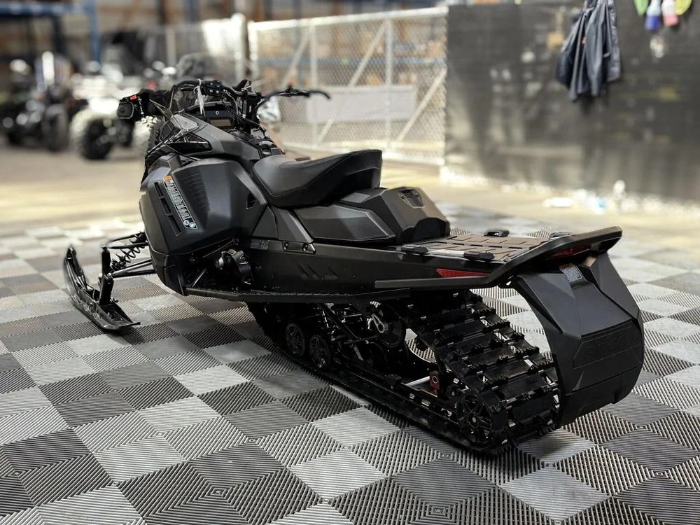 2027 Ski-doo Renegade Adrenaline 900 Ace Turbo R alt