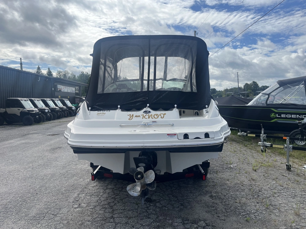 2007 Searay Sundeck 220 alt